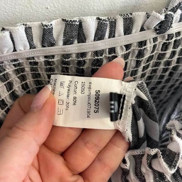 Stripped jumpsuit - Picture 3 of 4